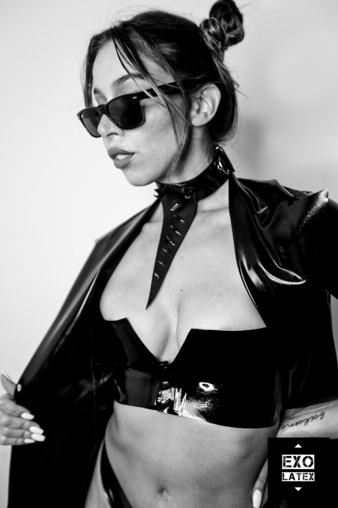 Exo Latex_Brooke Fox_Fernando Landin_2021