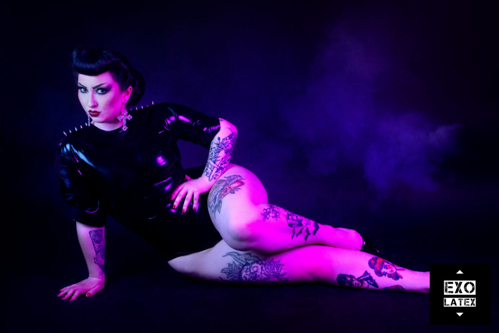 Exo Latex 2021_FrankLam_Ruby